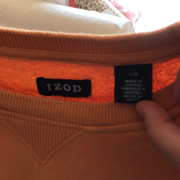 Izod sweatshirt - Picture 3 of 3
